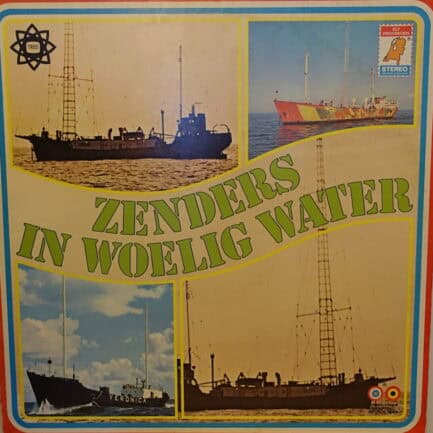 Zenders In Woelig Water